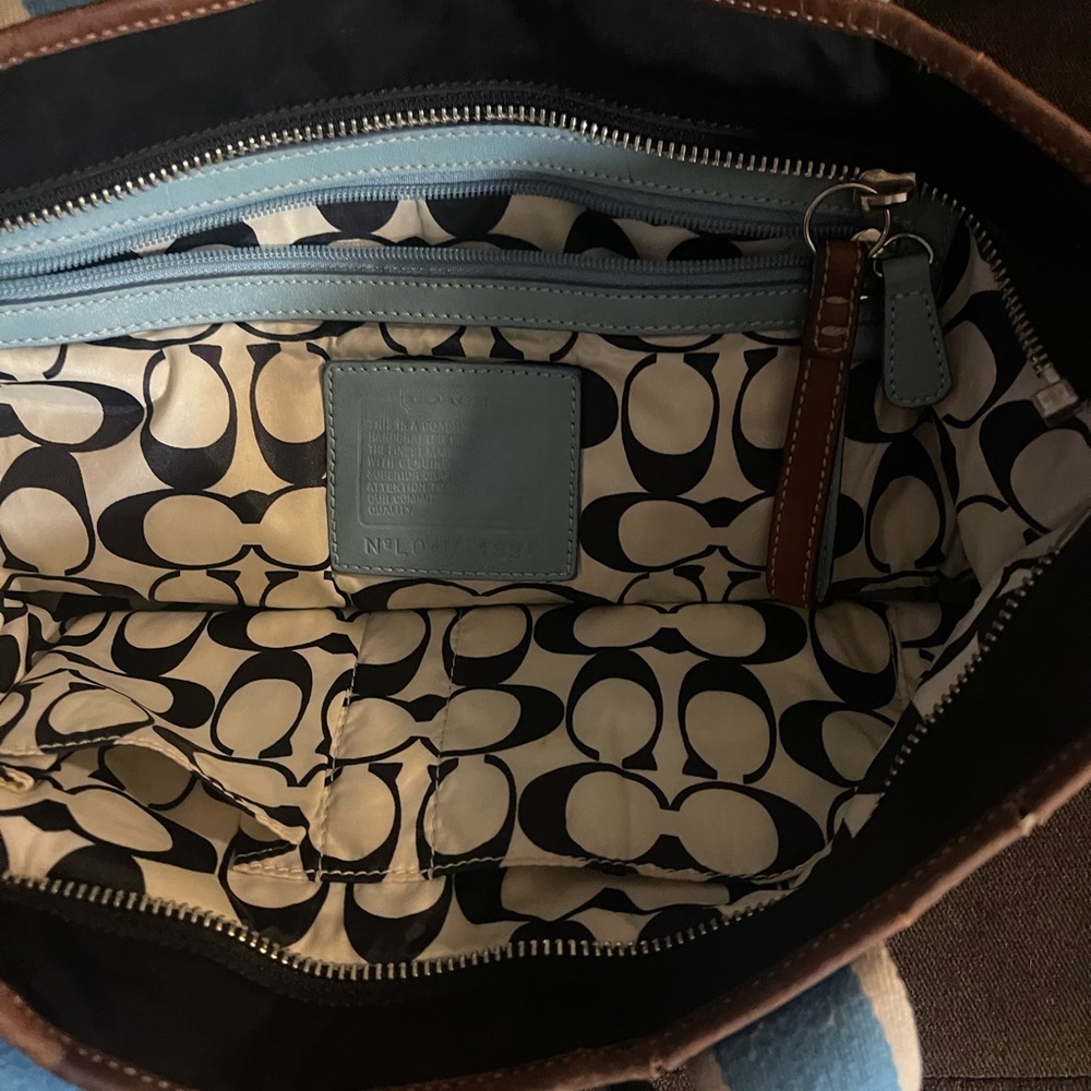 Purse - Picture 3 of 3